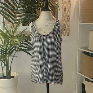 Vince Camuto Black and White Poka Dots blouse tank top with neon yellow zipper